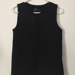 Gap Crewneck Sleeveless Black Top